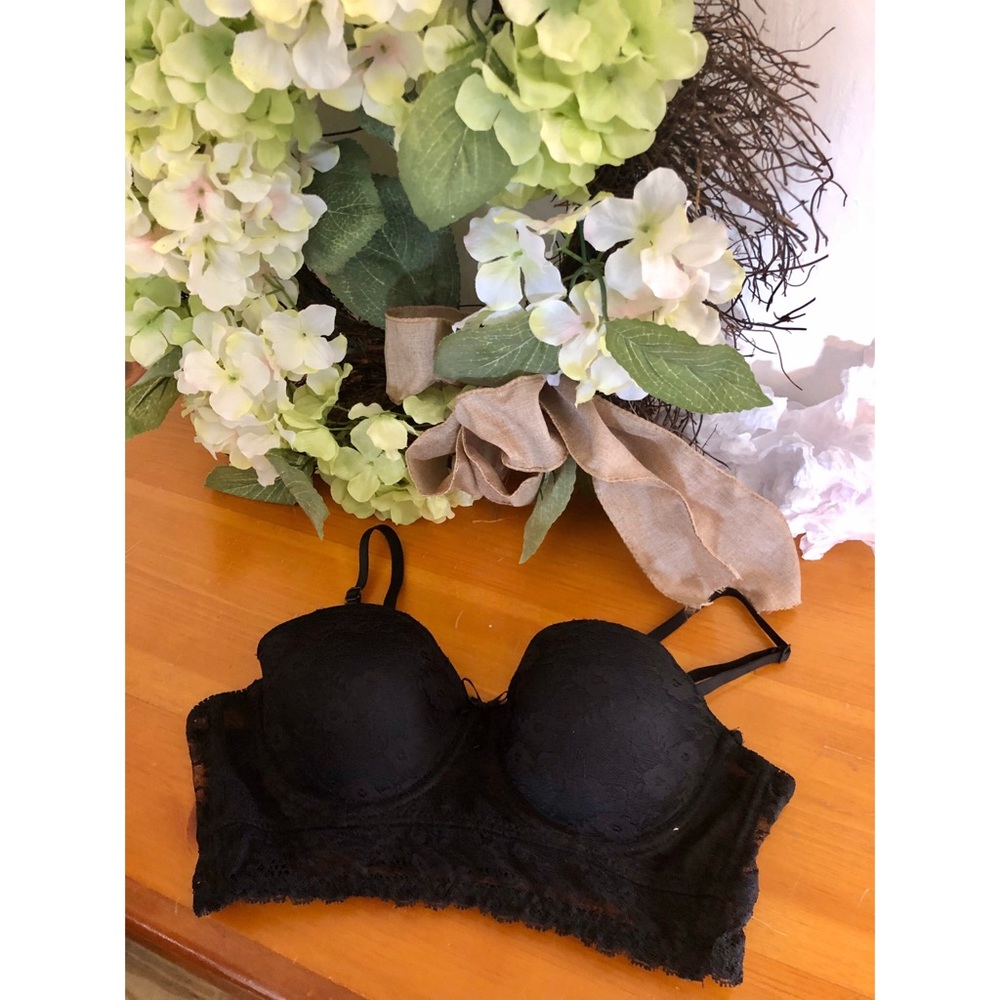 Black Lacy Push-Up Bra